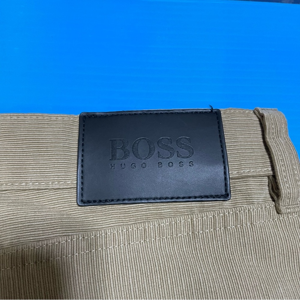 Hugo Boss Men's Khaki Chinos